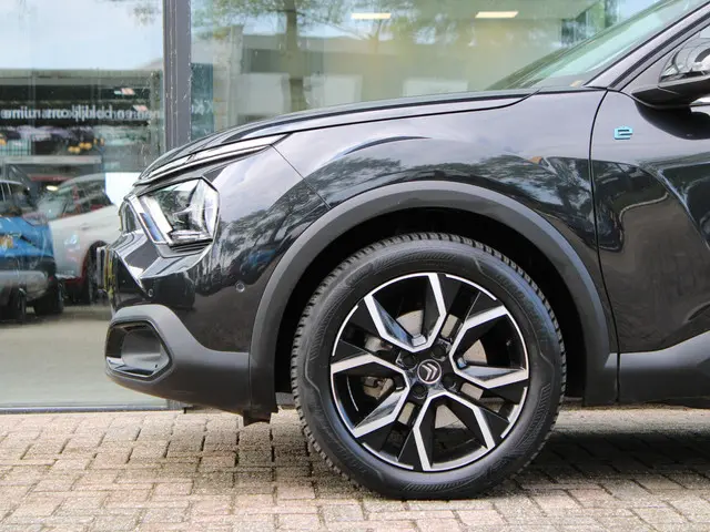 Citroën ë-C4 Shine 50 kWh 2021 Elektrisch 13