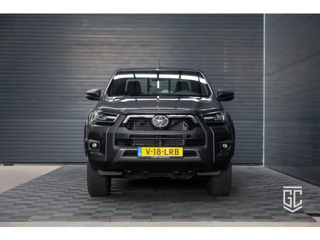 Toyota Hilux 4.0 Double Cab Adventure 2024 Benzine 3