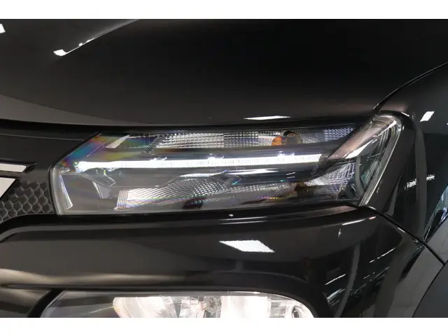 Dacia Spring Comfort Plus 27 kWh 2022 Elektrisch 25