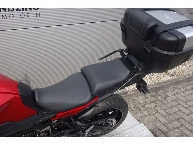 Yamaha TRACER 900 ABS 2015 Benzine 22