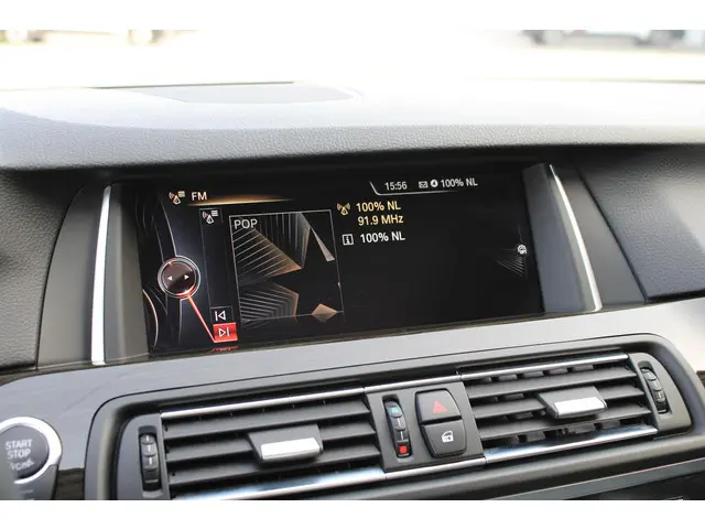 BMW 5 Serie 520i Executive 2014 Benzine 16