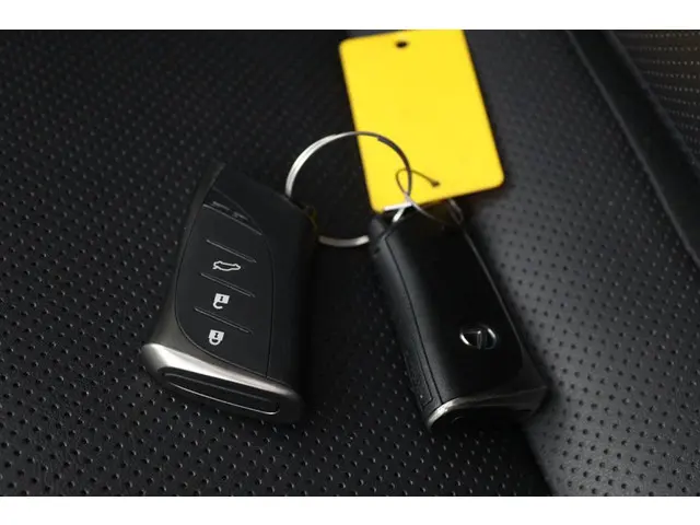 Lexus ES 300h Preference Line 2021 Hybride Benzine 11