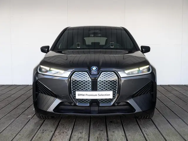 BMW iX xDrive40 2022 Elektrisch 3
