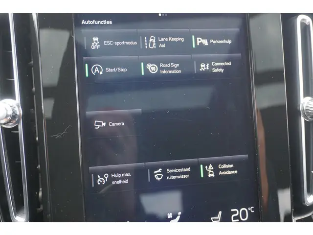 Volvo XC40 1.5 T3 Momentum Pro 2019 Benzine 26