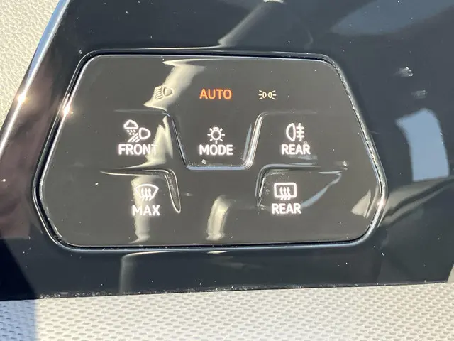 Volkswagen Golf 1.5eTSI/150PK Style DSG 2025 Benzine 24