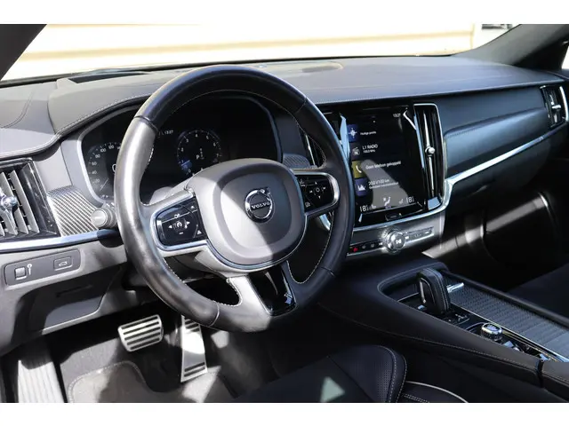 Volvo S90 2.0 B4 R-Design 2022 Benzine 13