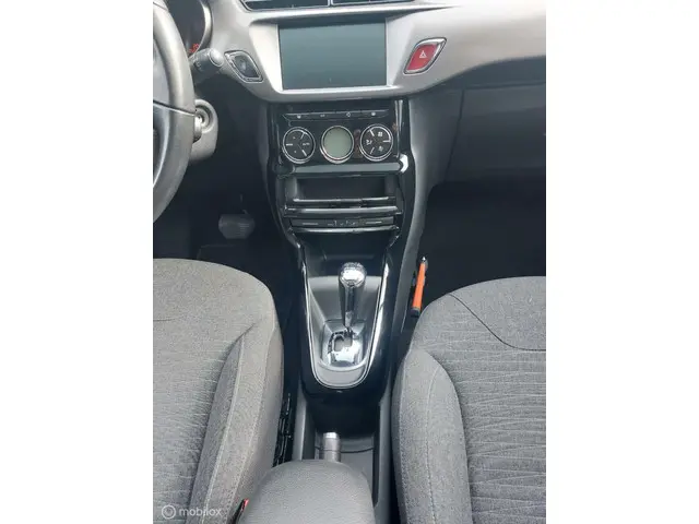 Citroën C3 1.2 PureTech Selection 2017 Benzine 31