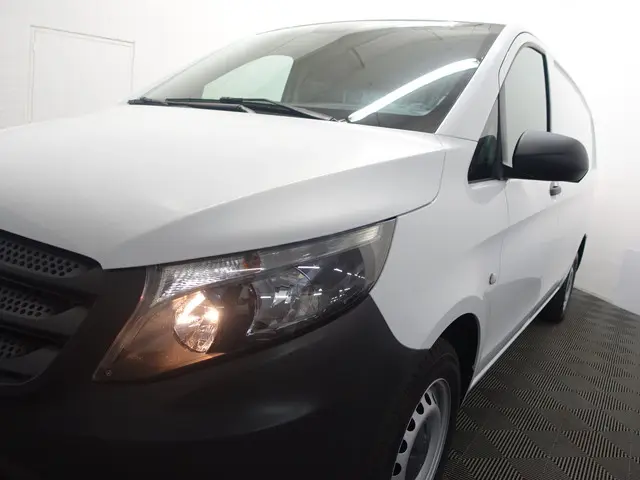 Mercedes-Benz Vito 111 CDI Euro 6 Lang L2 - 2018 Diesel 17