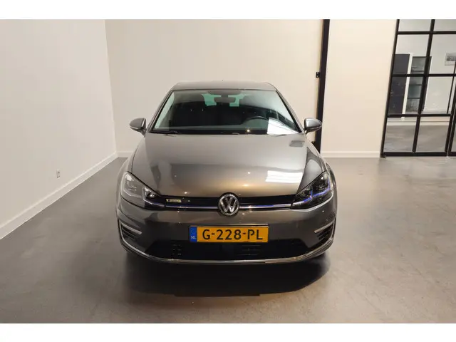Volkswagen e-Golf E-DITION 2019 Elektrisch 5