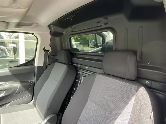 Peugeot Partner 1.5 BlueHDI Pro 2021 Diesel 9