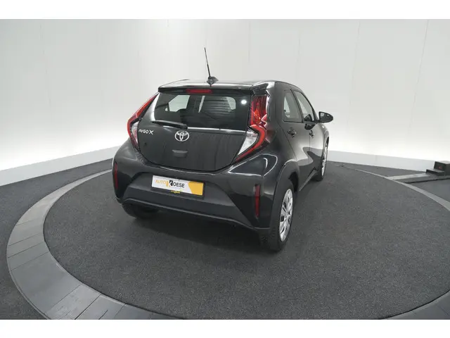Toyota Aygo X 1.0 VVT-i MT Play 2023 Benzine 14