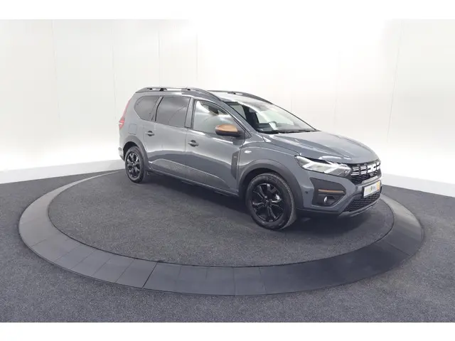 Dacia Jogger TCe 110 Extreme 2025 Benzine 79
