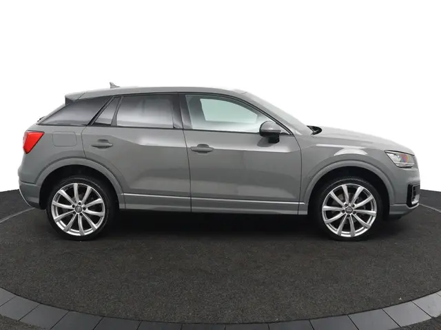 Audi Q2 1.0 TFSI Sport 2017 Benzine 3