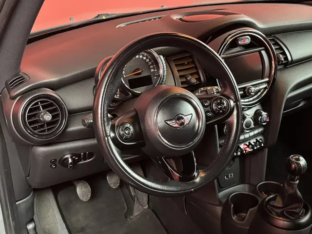 MINI One Mini 1.2 Business 2015 Benzine 3