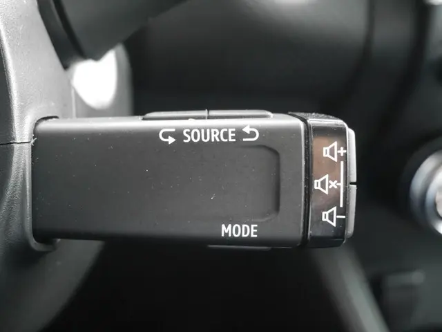 Renault Captur 1.3 mild hybrid 140 RS Line 2022 Benzine 21