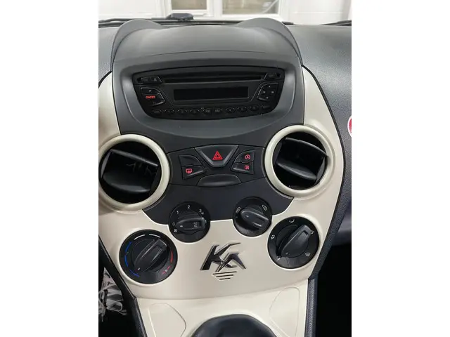 Ford Ka 1.2 Limited start/stop 2014 Benzine 12