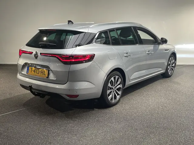 Renault Mégane Estate 1.3 TCe 140 Techno 2023 Benzine 2
