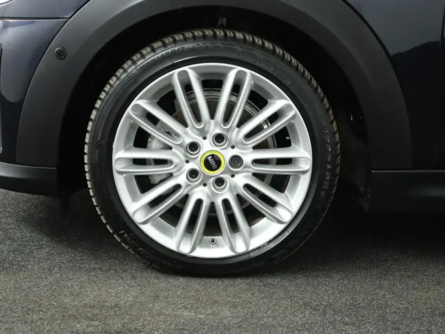 MINI Electric Mini MINI Yours 33 kWh 2023 Elektrisch 30