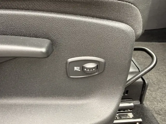 Renault Scénic 1.2 TCe Bose 2014 Benzine 29