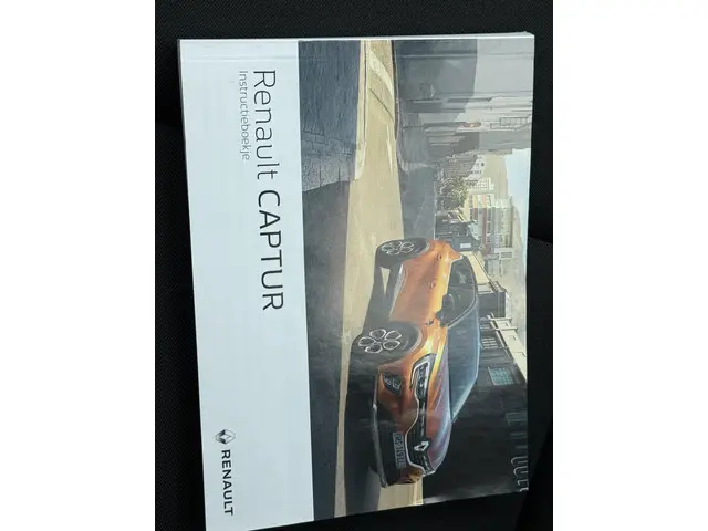 Renault Captur 1.0 TCe 90 Business Zen 2021 Benzine 42