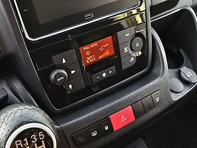 Citroën Jumper 2.2 2024 Diesel 9