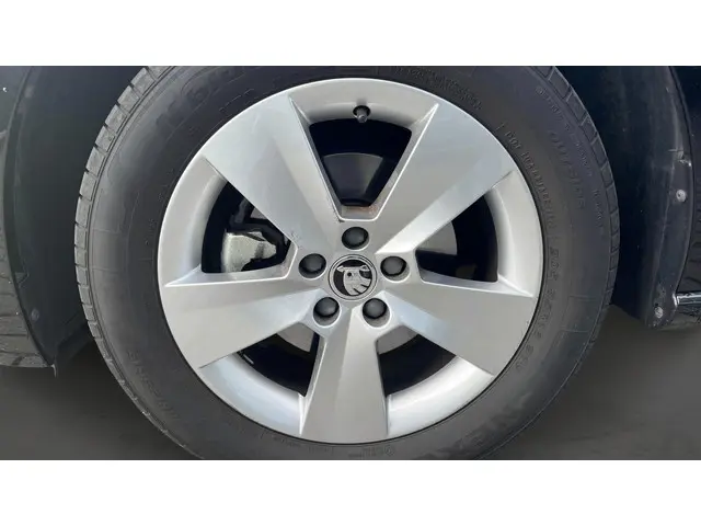 Škoda Scala 1.0 TSI Ambition 2024 Benzine 13