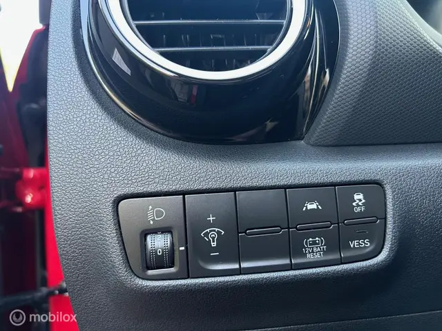 Hyundai Kona 1.6 GDI HEV Comfort 2020 Hybride Benzine 19