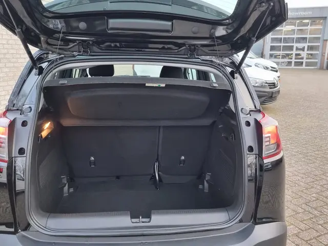 Opel Crossland X 1.2 Innovation/Navi/Trekhaak 2017 Benzine 19