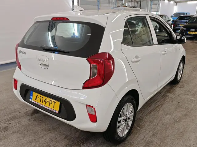 Kia Picanto 1.0 DynamicLine 2024 Benzine 10