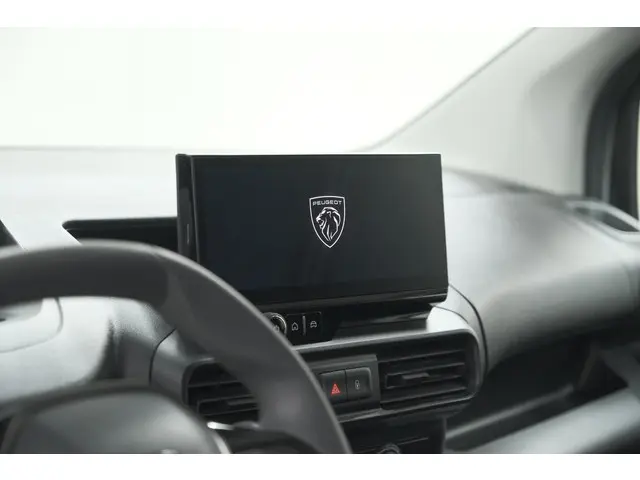 Peugeot Partner 1.5 BlueHDi 100 S&S L1 2024 Diesel 38