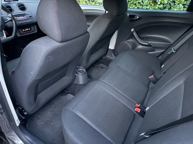 SEAT Ibiza 1.2 TSI FR Dynamic 2015 Benzine 17