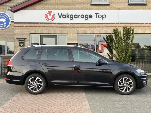 Volkswagen Golf Variant 1.6 TDI 2018 Diesel 13