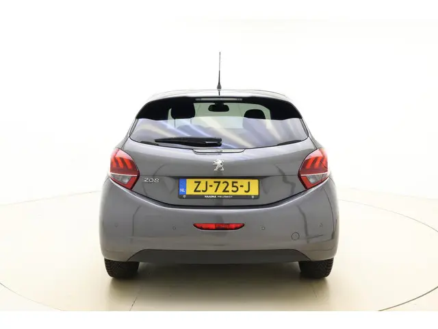 Peugeot 208 1.2 PureTech Signature 2019 Benzine 11