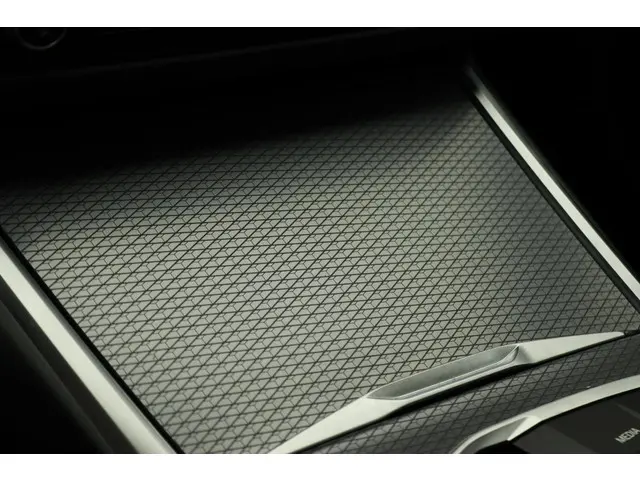 BMW 3 Serie Touring 320e 2024 Hybride Benzine 20