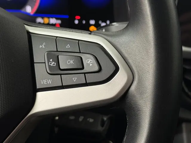 Volkswagen T-Roc 1.0 TSI Life 2023 Benzine 18