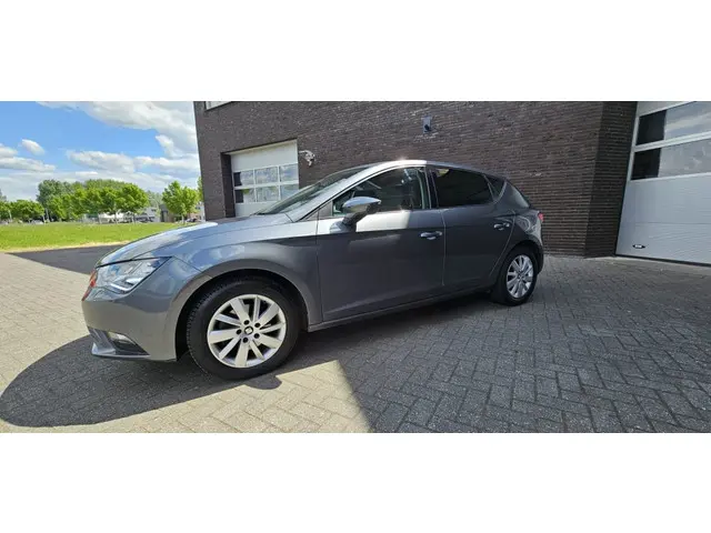 SEAT Leon 1.2 TSI Style 2013 Benzine 28