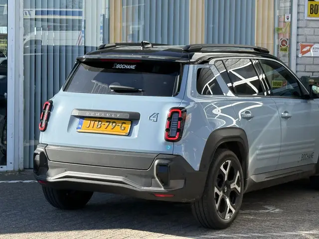 Renault 4 comfort range techno 52 kWh 2025 Elektrisch 19