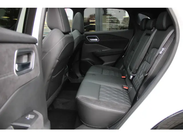 Nissan QASHQAI MHEV 158 Xtronic Tekna Plus 2025 Benzine 10