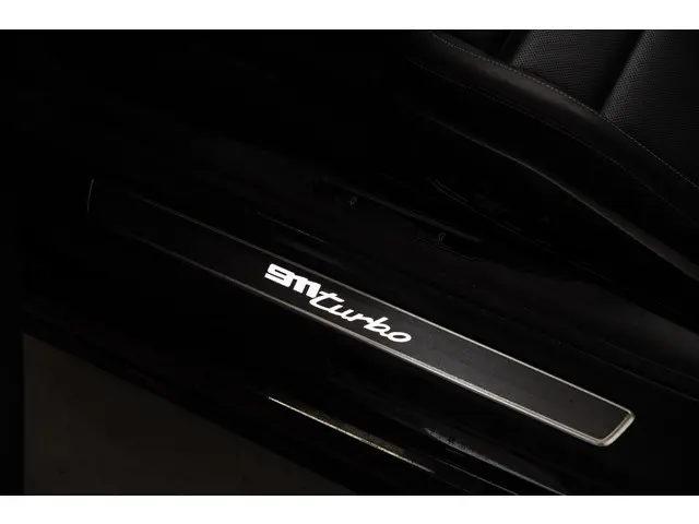 Porsche 911 3.8 Turbo 2021 Benzine 67