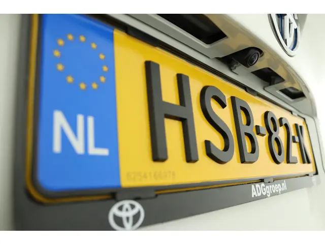 Toyota C-HR 1.8 Hybrid Style 2021 Hybride Benzine 41