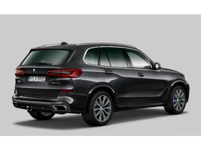 BMW X5 xDrive45e High Executive 2022 Hybride Benzine 2