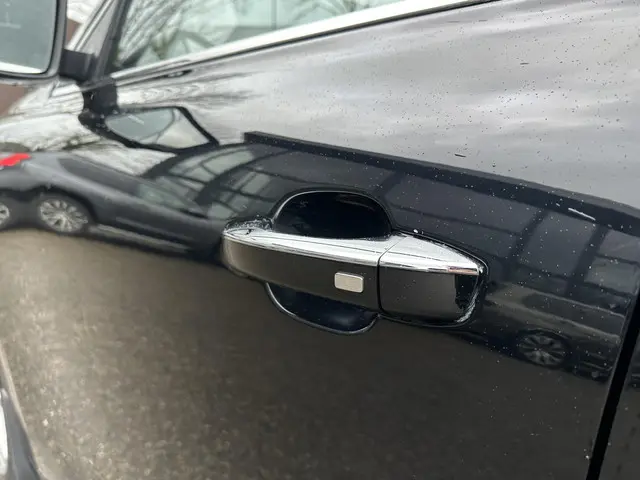 MG EHS 1.5 TGDI Luxury 2023 Hybride Benzine 13