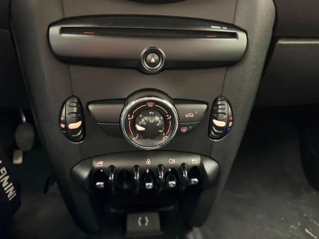 MINI One Mini 1.6 MINIMALIST 2013 Benzine 14