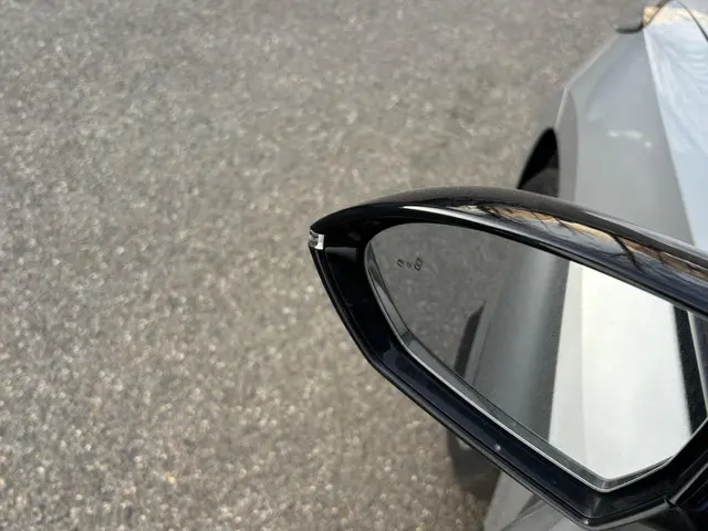 MG MG4 Electric Luxury 64 kWh 2024 Elektrisch 17