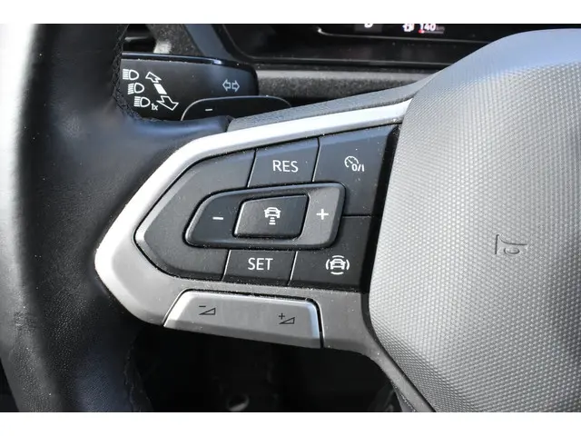 Volkswagen Caddy Cargo 2.0 TDI Style 2023 Diesel 27