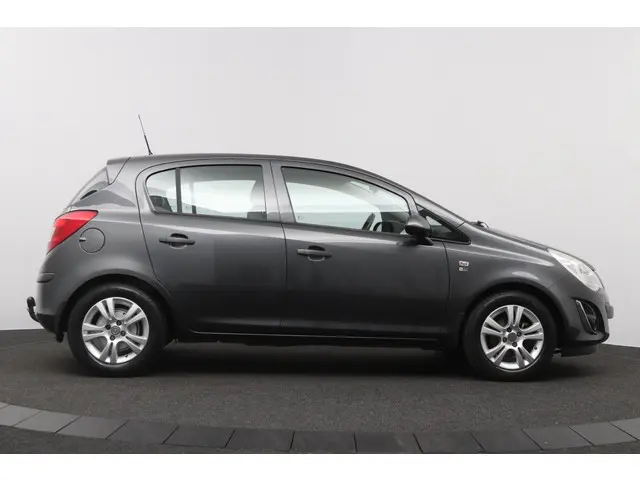 Opel Corsa 1.2-16V Anniversary Edition 2012 Benzine 7