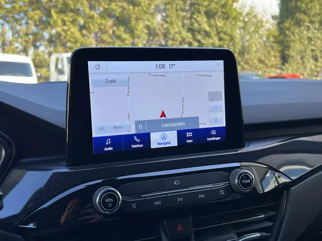 Ford Kuga 2.5 PHEV ST-Line X 2024 Hybride Benzine 31