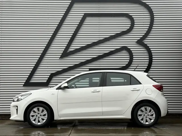 Kia Rio 1.0 TGDI ComfortPlusLine Navigator 2018 Benzine 7