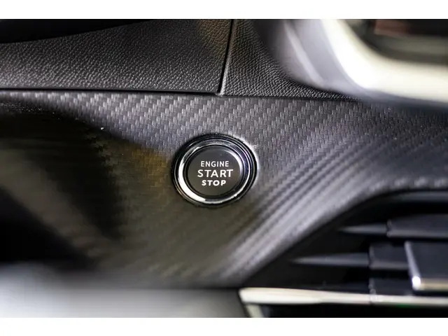 Peugeot e-2008 EV GT 54 kWh 2023 Elektrisch 29