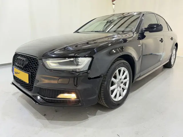 Audi A4 Sedan 1.8 TFSI Pro Line S 2014 Benzine 3